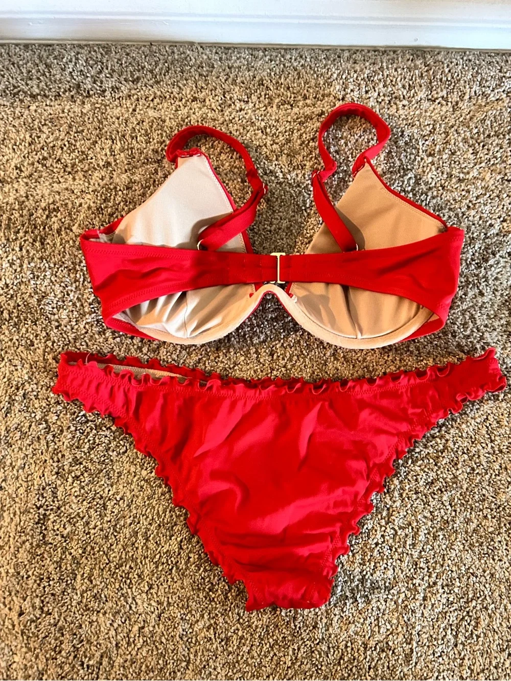 Shade & Shore Red Ruffle Bikini Set - Picture 6 of 7